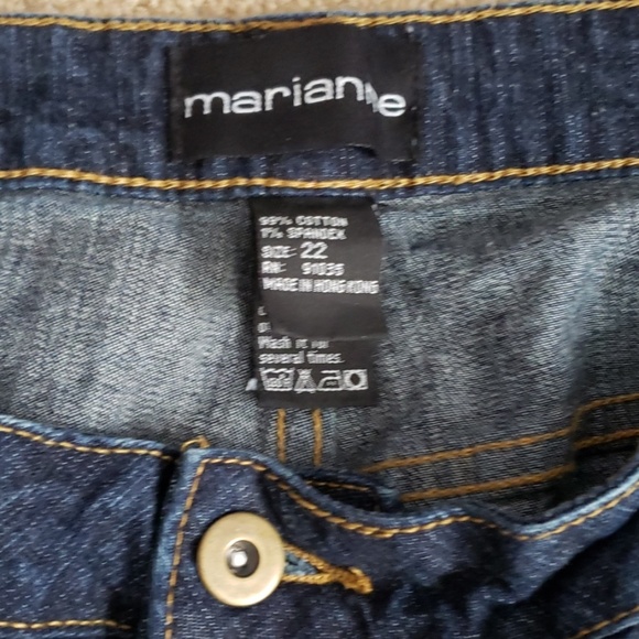 Jeans - Picture 2 of 3